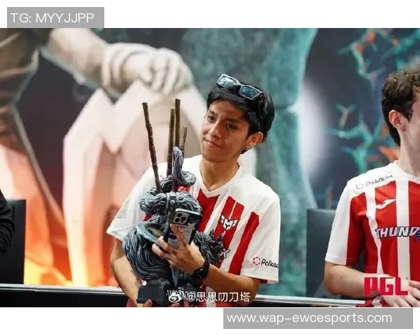 电竞传奇杨娜畅谈DOTA2生涯背后的故事与心路历程